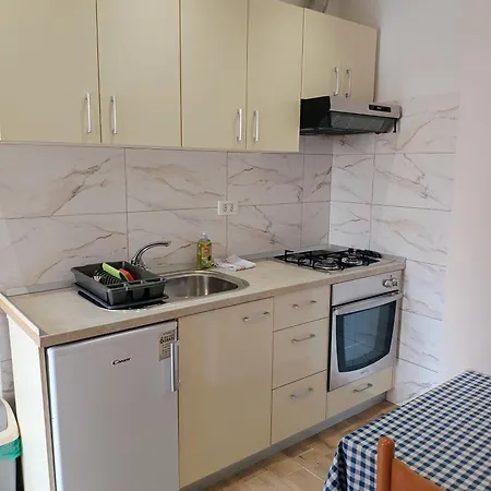 Anita Hure Hvar Town