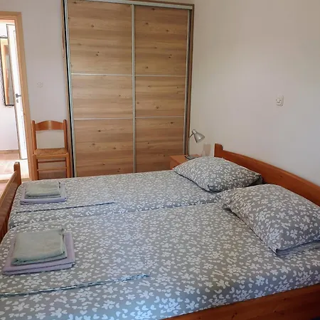 Apartment Anita Hure