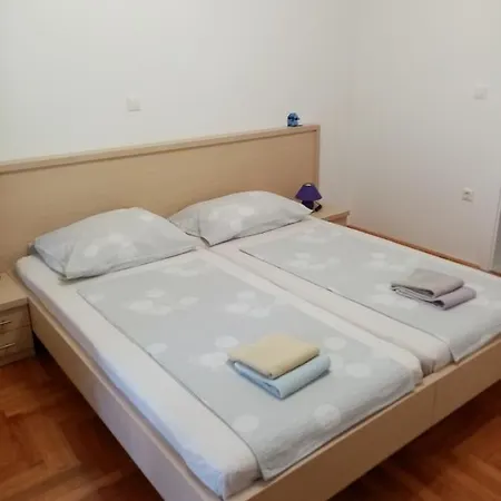 Apartment Anita Hure Hvar Town