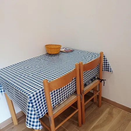 Apartment Anita Hure *